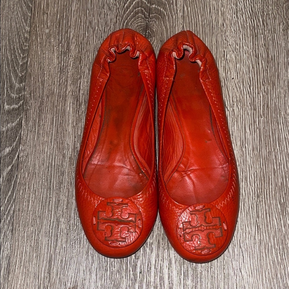 Tory Burch Reva leather orange ballet flats size 6 business casual